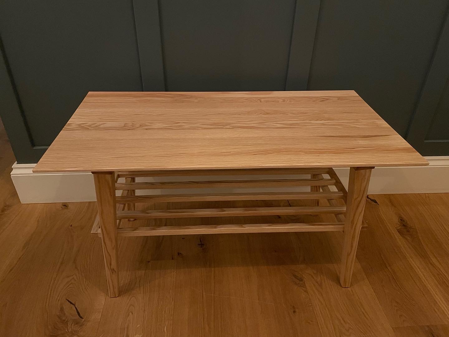 Soffbord Sval